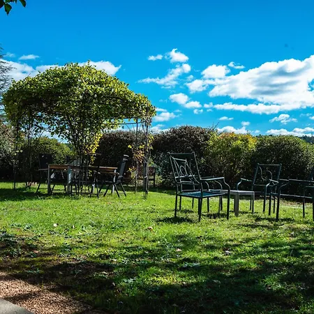 Domaine Pour 8 Personnes Avec Piscine Auriac-du-Périgord