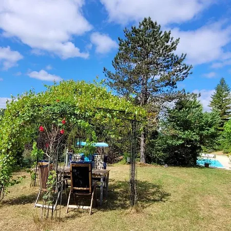 Domaine Pour 8 Personnes Avec Piscine Casa vacanze Auriac-du-Périgord
