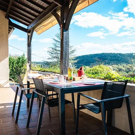 Hébergement de vacances Domaine Pour 8 Personnes Avec Piscine *