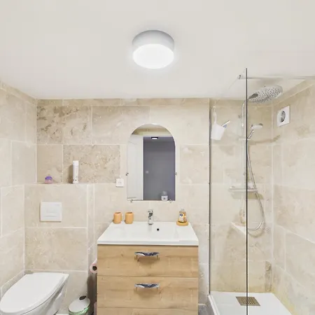 Domaine Pour 8 Personnes Avec Piscine *